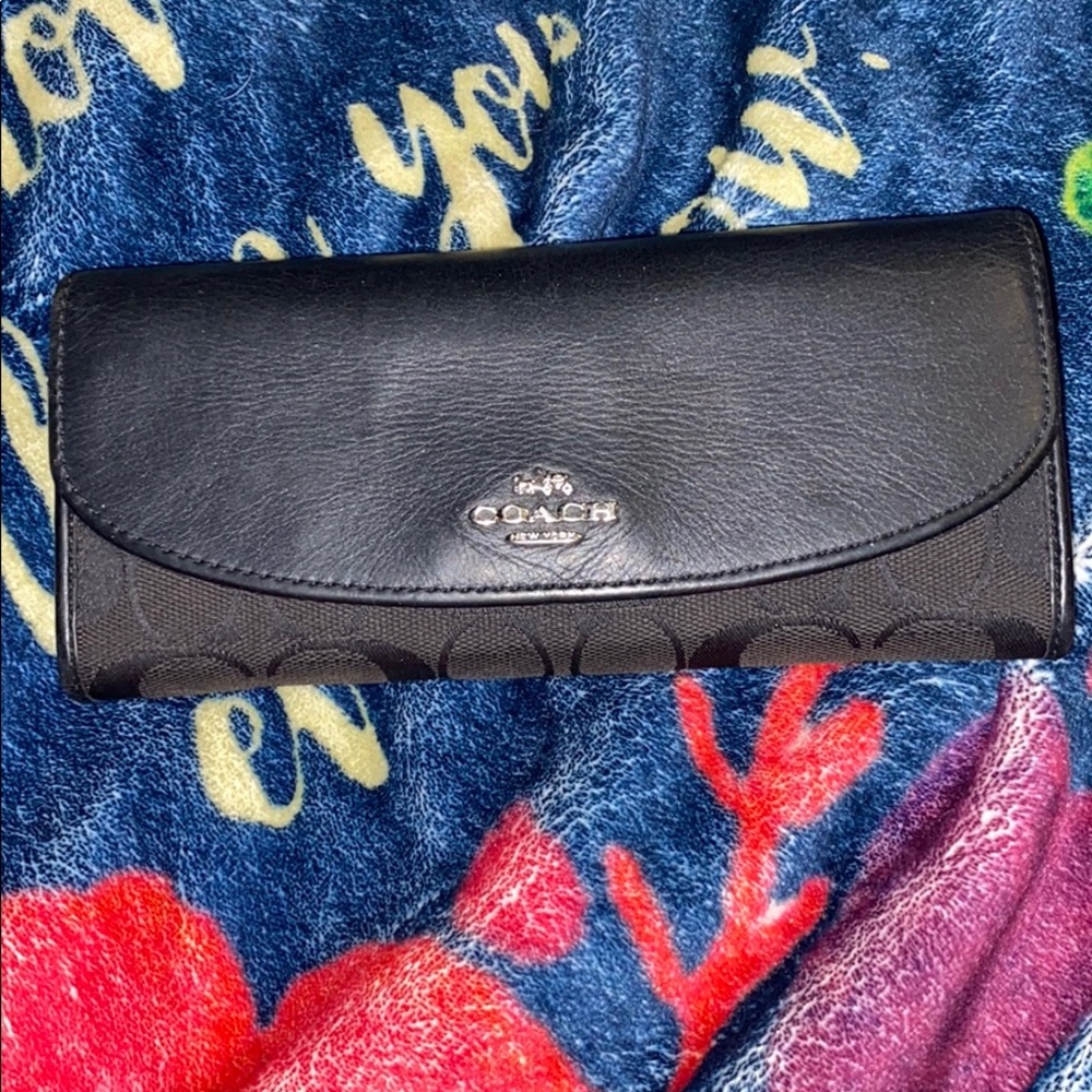 Extra Large Black Coach Wallet